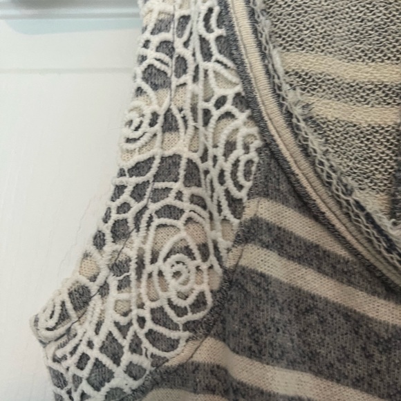 Extra small Guess maxi-dress. - Picture 3 of 6